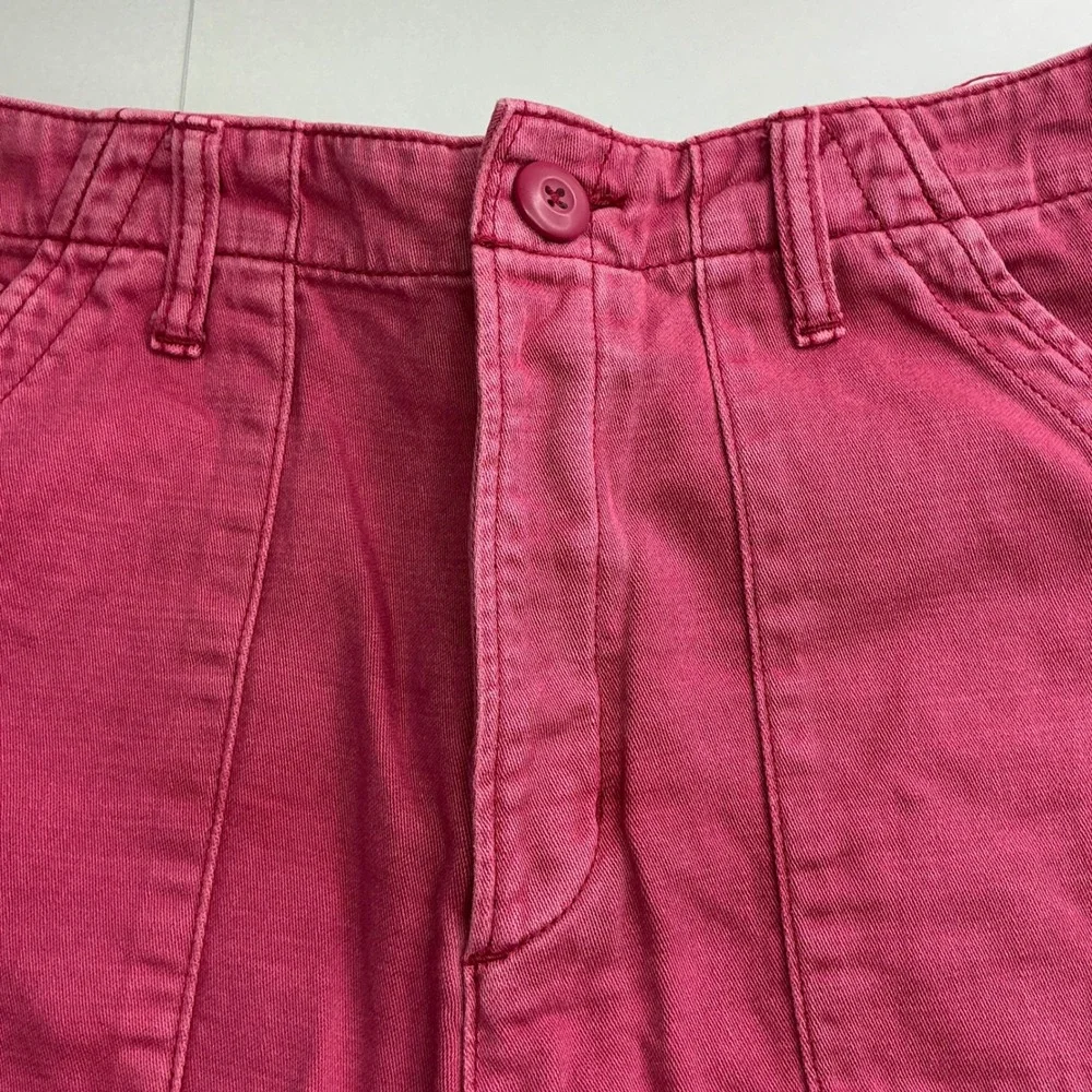 American Eagle Pink Shorts Womens Size 8 Button Fly Raw Hem Patch Pocket 5098